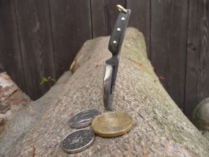 forest-hardworker-rosecky-knives